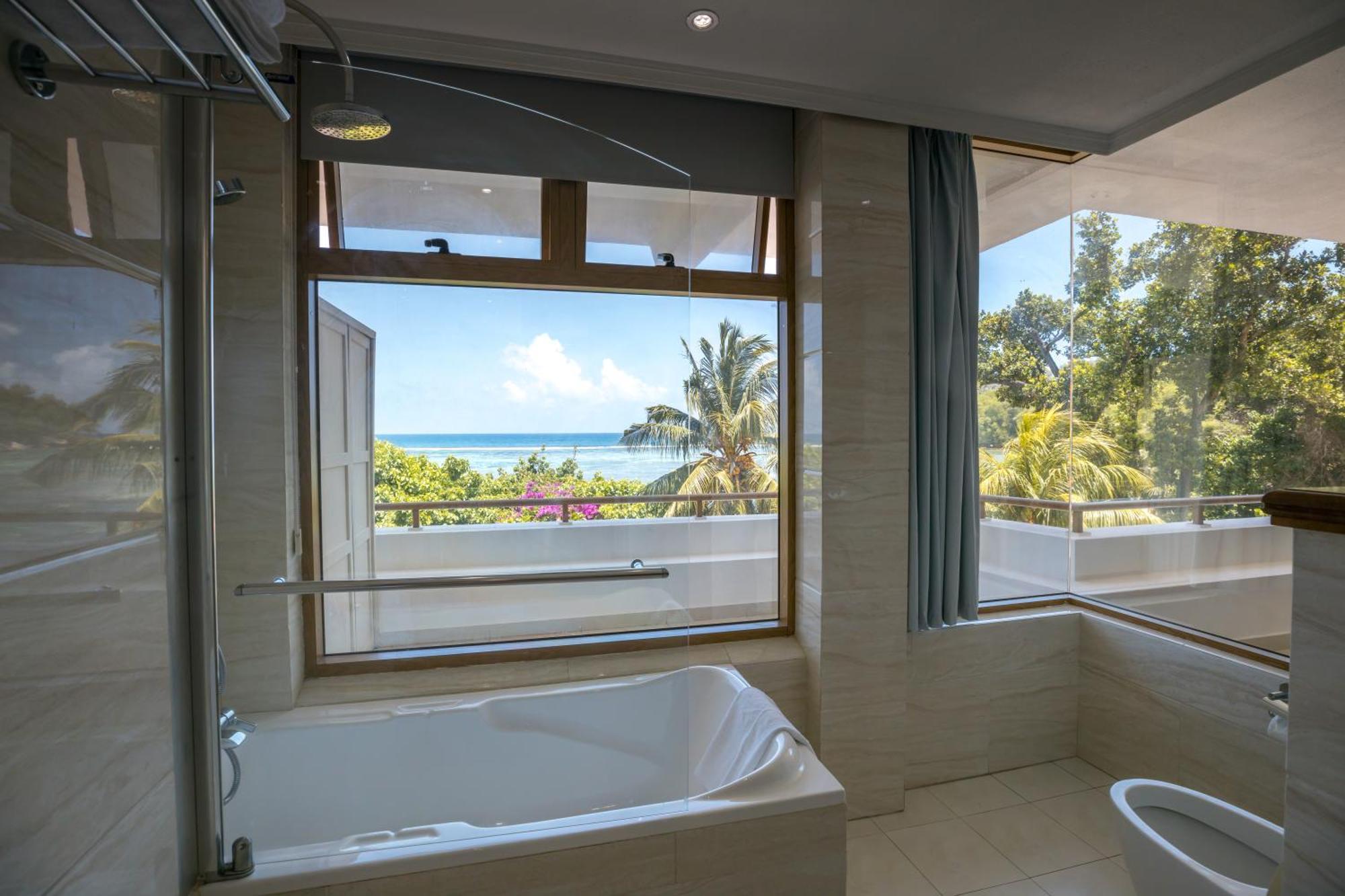 Pointe Au Sel Crown Beach Hotel Seychelles מראה חיצוני תמונה